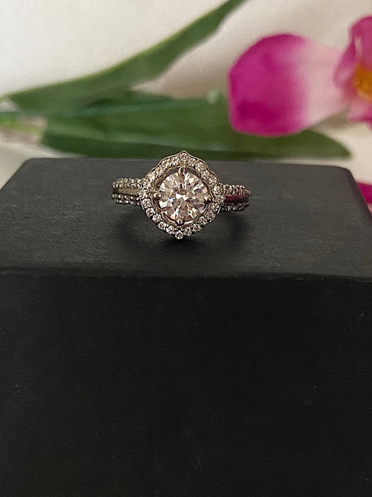 Silver Ring Solitaire Floral Design