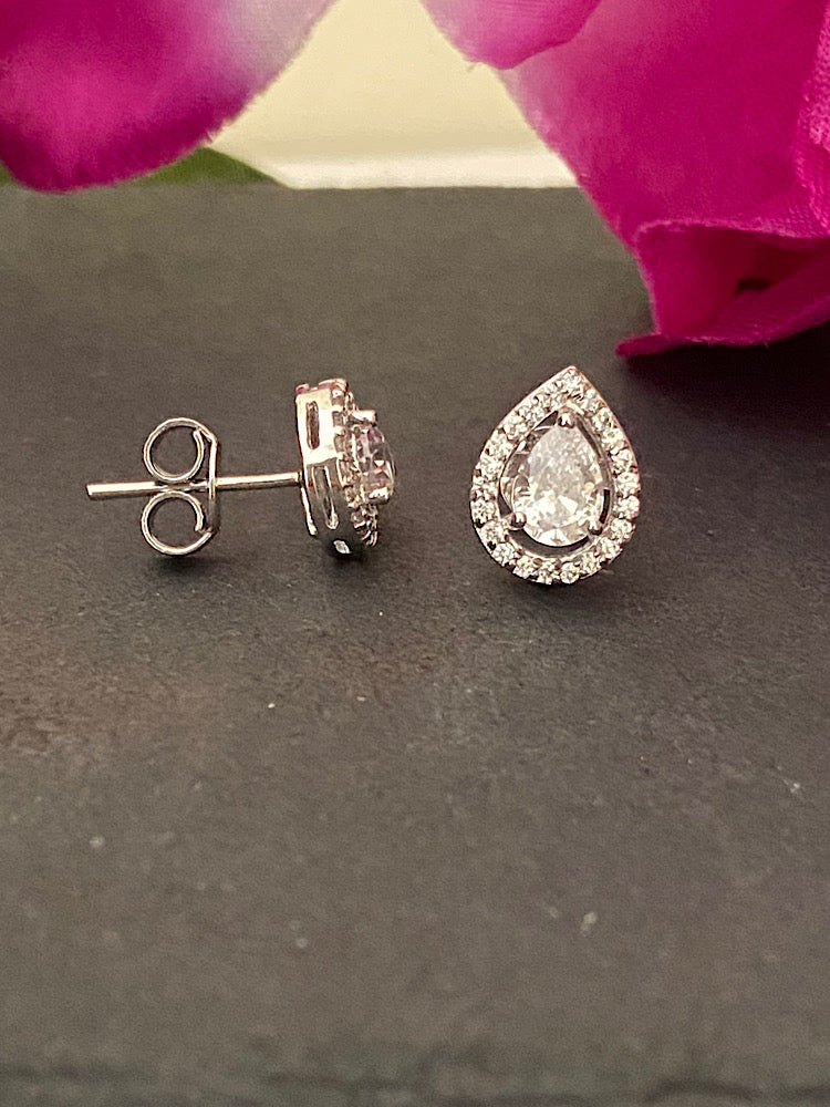 Pear Solitaire Silver Studs