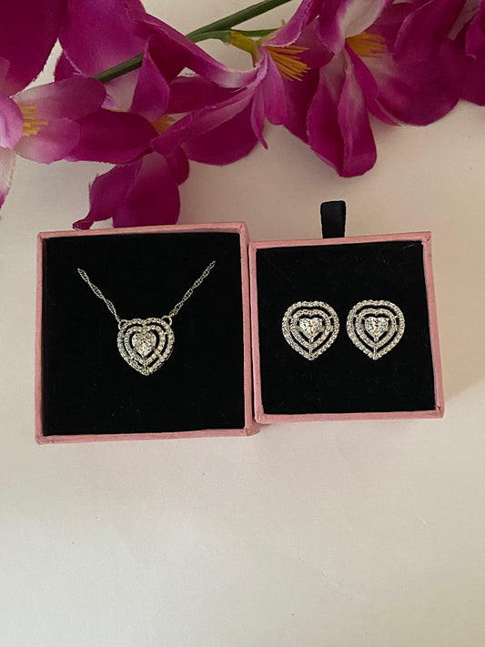 Heart Pendant with Heart Solitaire Studs